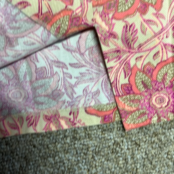 Jaclyn Smith, pencil skirt - Picture 5 of 8